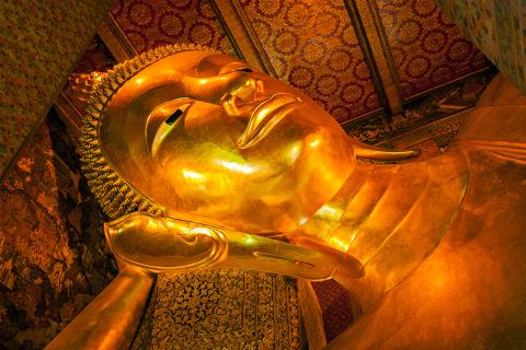 Reclining Buddha, Wat Pho, Bangkok, Thailand
