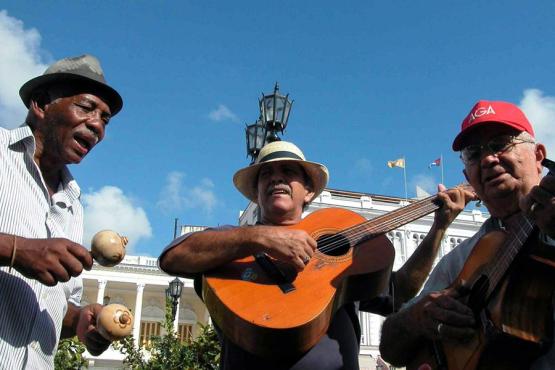 Street music in Santiago, Cuba