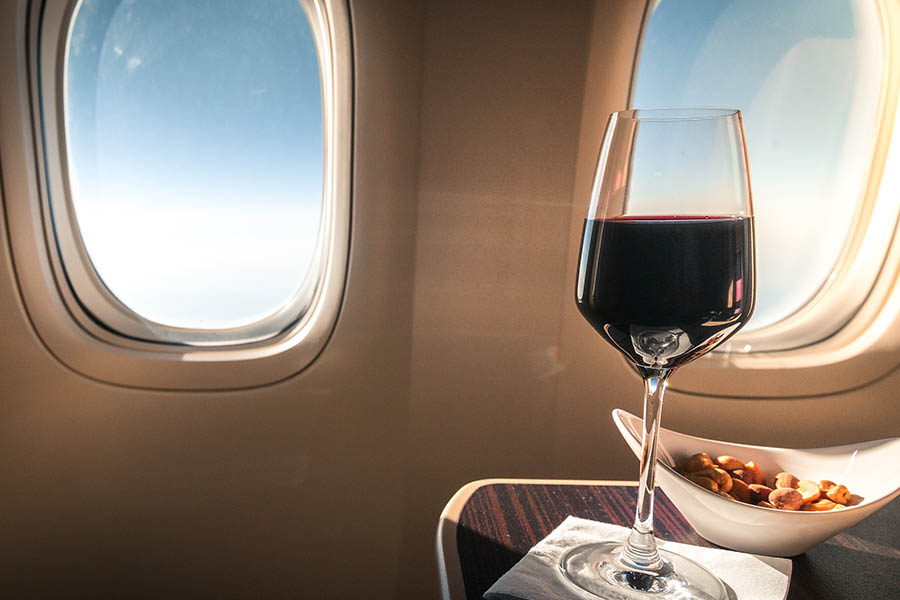 900x600-business-class-flights-wine