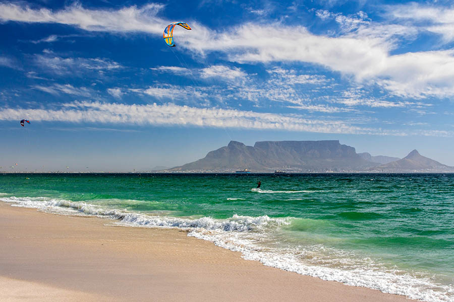 Kitesurfing in Cape Town | Travel Nation