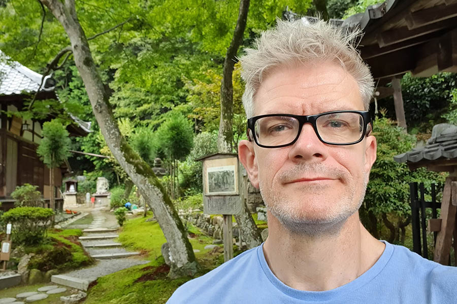 Theon exploring Japan | Travel Nation 
