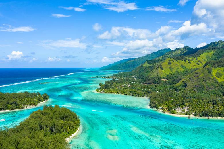 Explore the forests, beaches and lagoons of Moorea | Travel Nation