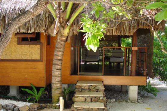 Beach bungalow, Green Lodge, Moorea, French Polynesia