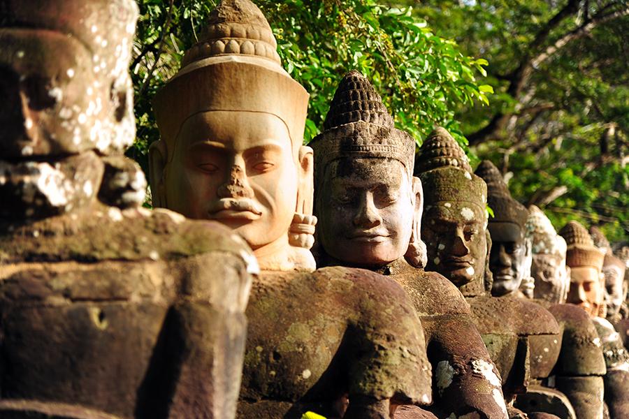 Statues at Angkor Thom, Cambodia | Top 10 things to do in Cambodia